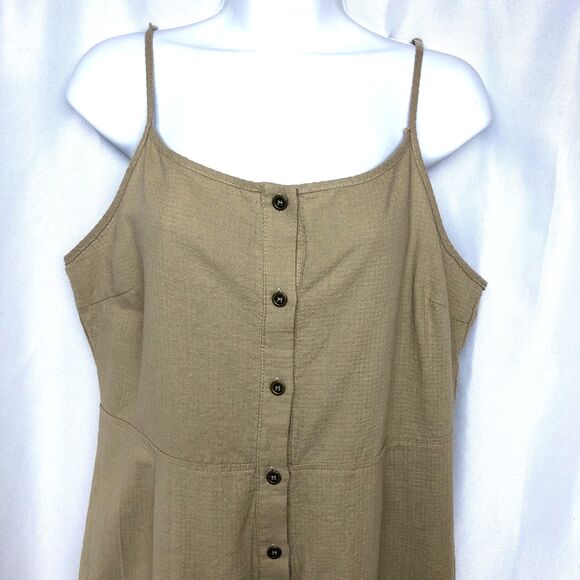 Hem & Thread Large Tan Womens Romper Jumper Cropped Overalls Pant NWOT - Picture 3 of 12